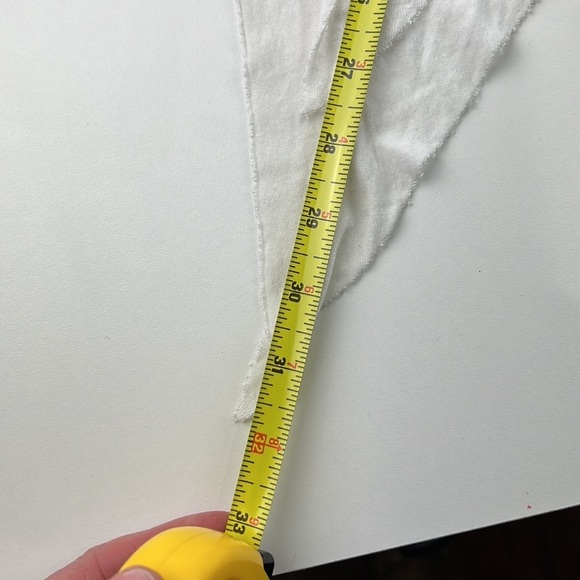 Elan oversized white asymetrical ½ sleeve top - Picture 7 of 9